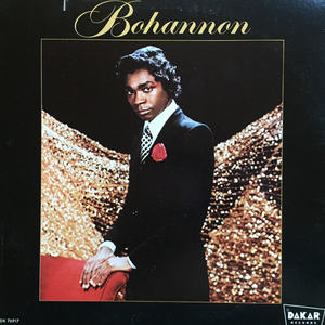 邱淑芬在厨房被躁到高潮
